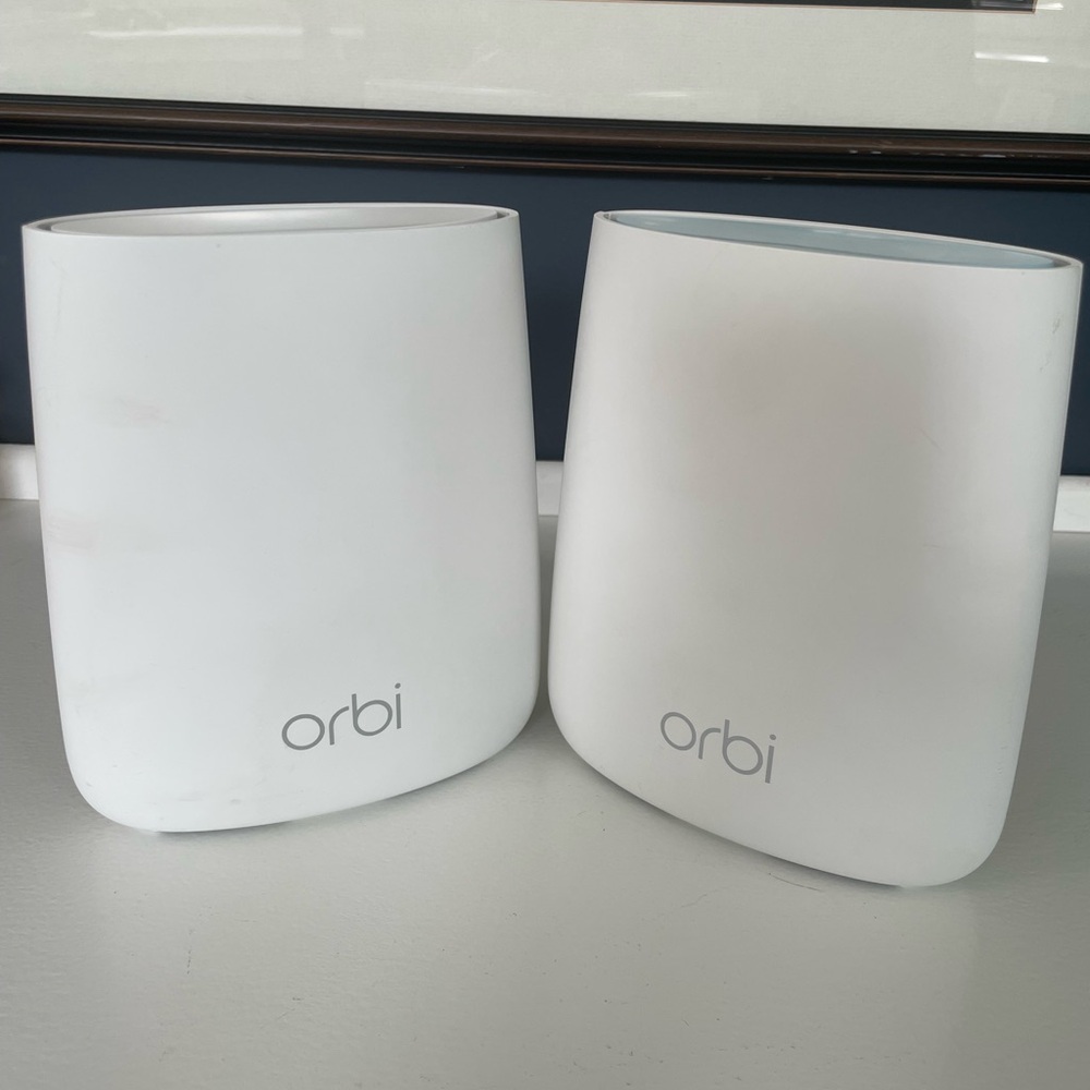 Netgear Orbi RBK22 Tri-band Wifi
